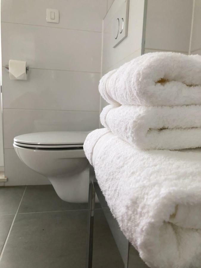 Villa Mila Kastela Kaštel Novi Eksteriør billede