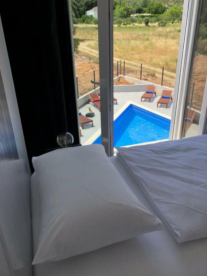 Villa Mila Kastela Kaštel Novi Eksteriør billede