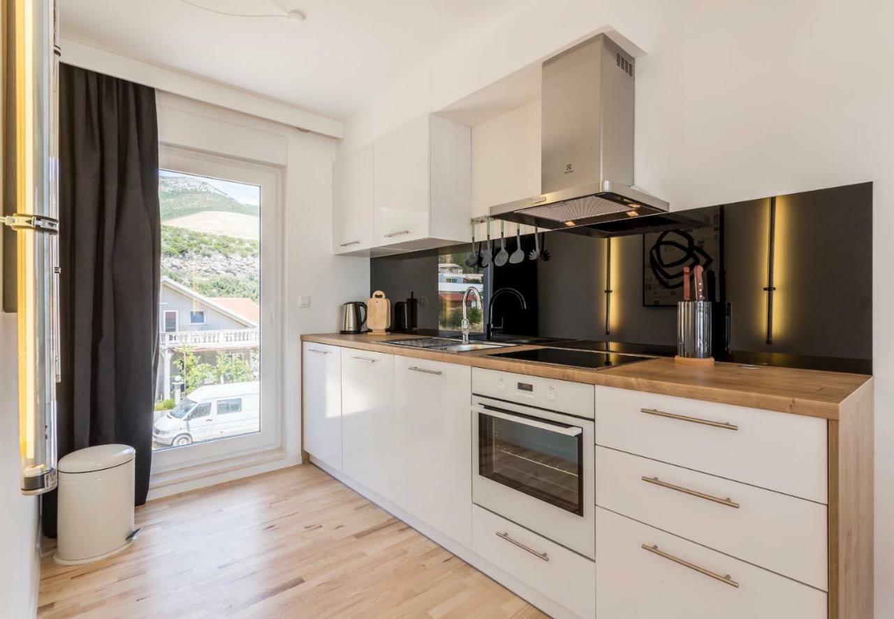 Villa Mila Kastela Kaštel Novi Eksteriør billede