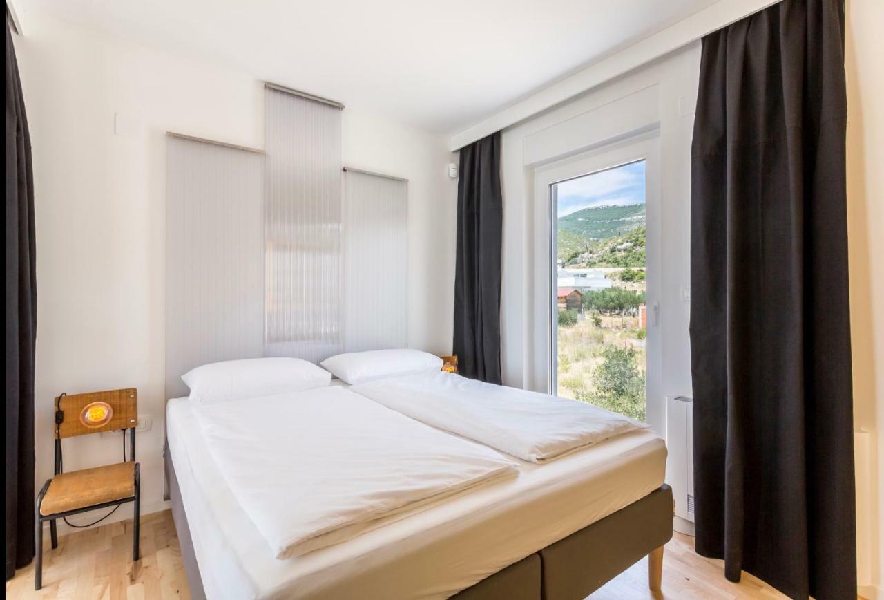 Villa Mila Kastela Kaštel Novi Eksteriør billede
