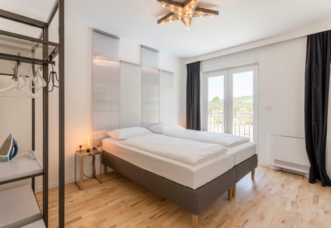 Villa Mila Kastela Kaštel Novi Eksteriør billede
